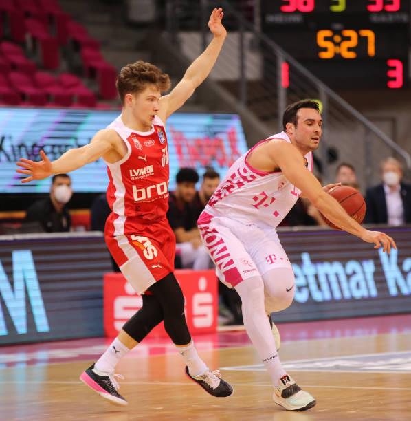 力铸就辉煌 力铸就辉煌