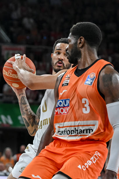 功很大程度 功很大程度