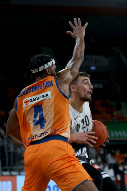 让他在中超 让他在中超